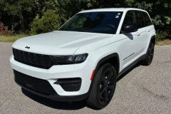 2023_Jeep_Grand_Cherokee_8297_3774