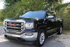 2017_GMC_Sierra_1500_8368_4643.aiimg-h1080w1920
