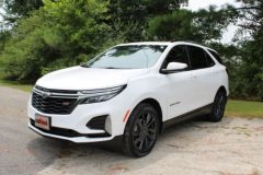 2022_Chevrolet_Equinox_8254_3630.aiimg-h1080w1920